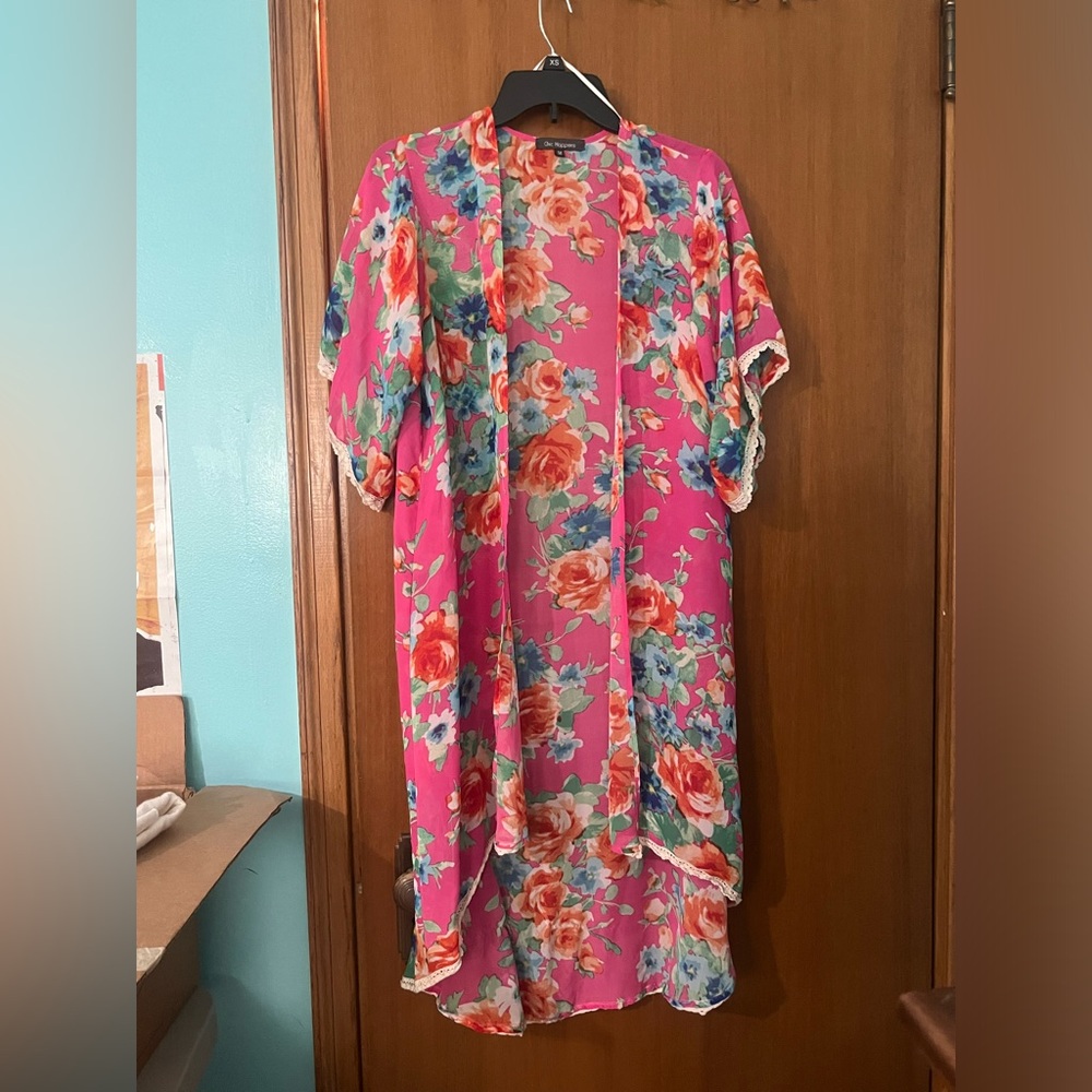 Kimono/cover up. Size M.